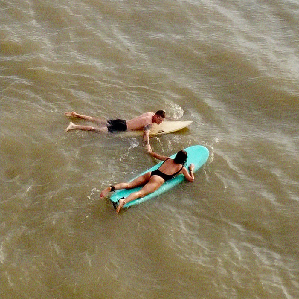 Parque Nacional Utría y clases de surf: adrenalina y conservación